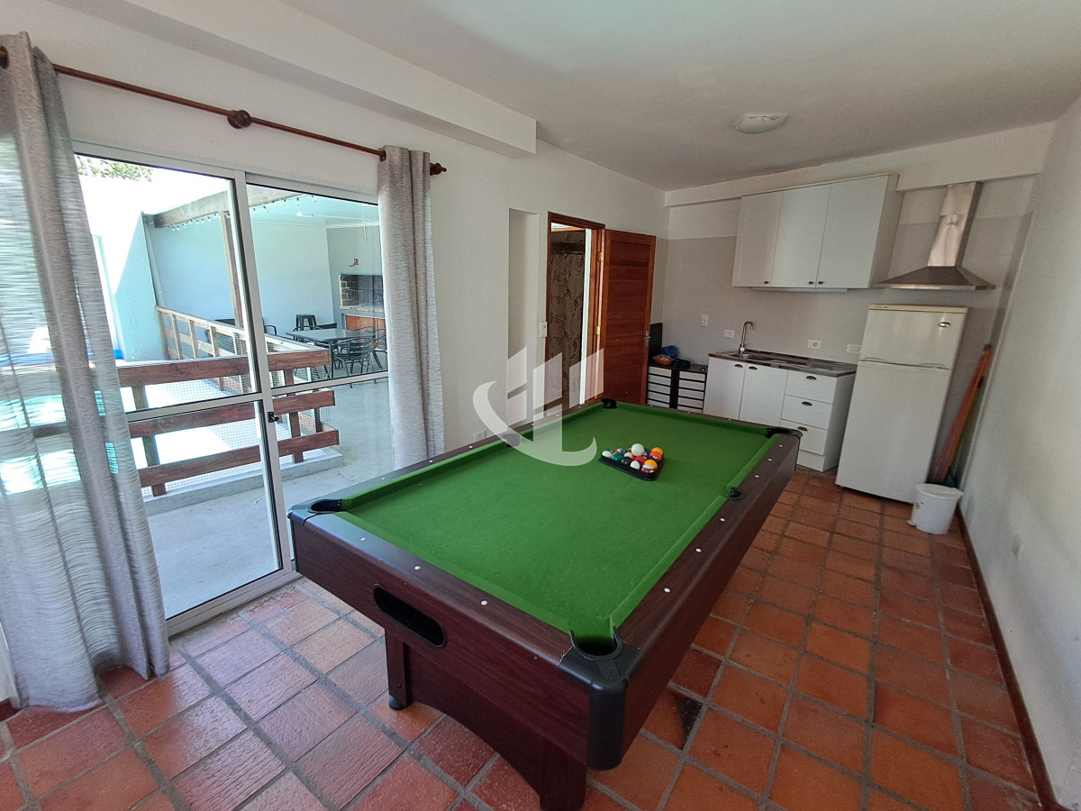 Casa ID.1626 - PUNTA DEL ESTE CANTEGRIL CASA PH EN VENTA 3 DORMITORIOS PISCINA