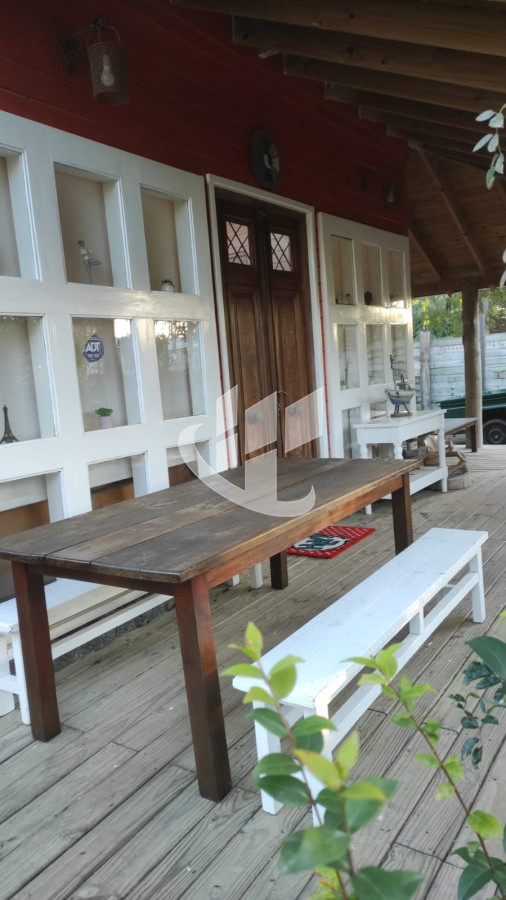 Casa ID.1545 - PUNTA DEL ESTE LA BARRA CASA DE 3 DORMIRORIOS CON PARRILLERO
