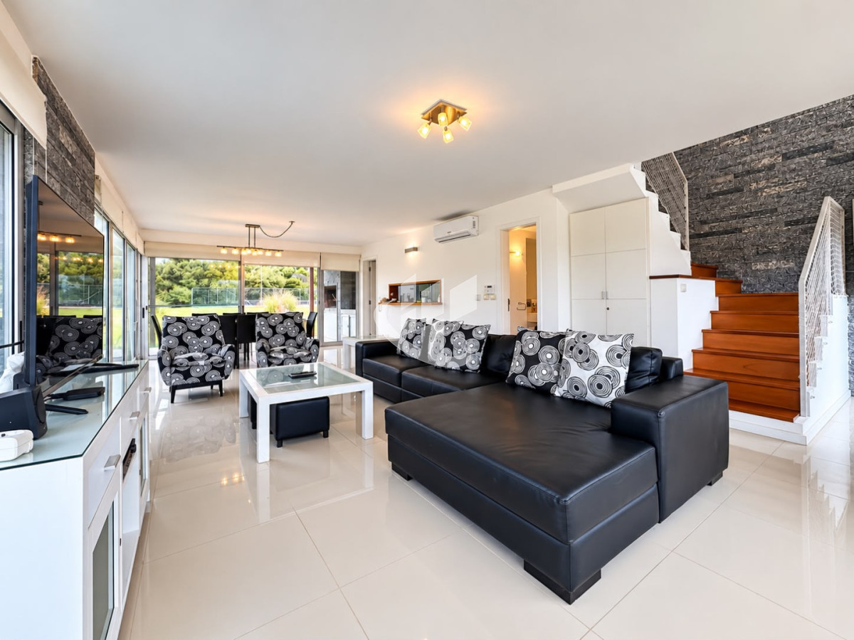 Casa ID.2952 - PUNTA DEL ESTE RINCON DEL INDIO DUPLEX CON AMENITIES DEL COMPLEJO 3 DORMITORIOS ALQUILER DE TEMPORADA