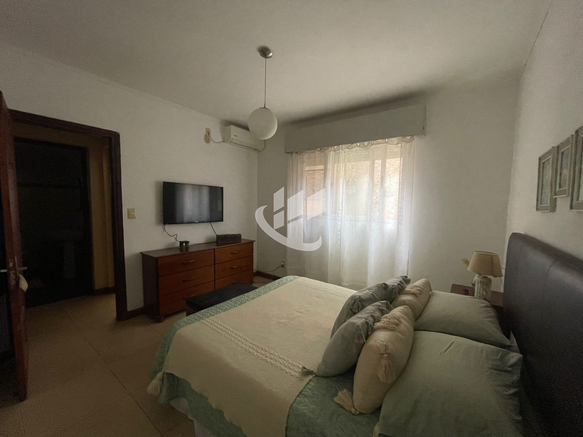 Casa ID.1335 - Casa en Mercedes, Terminal