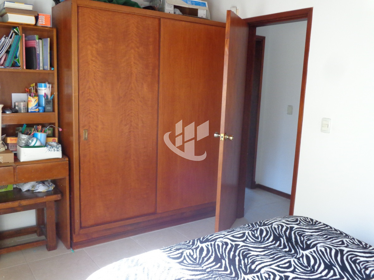 Casa ID.2109 - PUNTA DEL ESTE MARLY CASA DE 4 DORMITORIOS PISCINA EN ALQUILER TEMPORAL