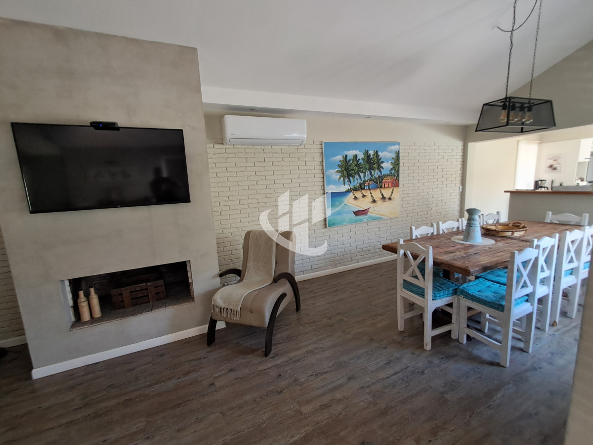 Casa ID.1747 - PUNTA DEL ESTE MANSA CASA 5 DORMITORIOS EN ALQUILER TEMPORAL