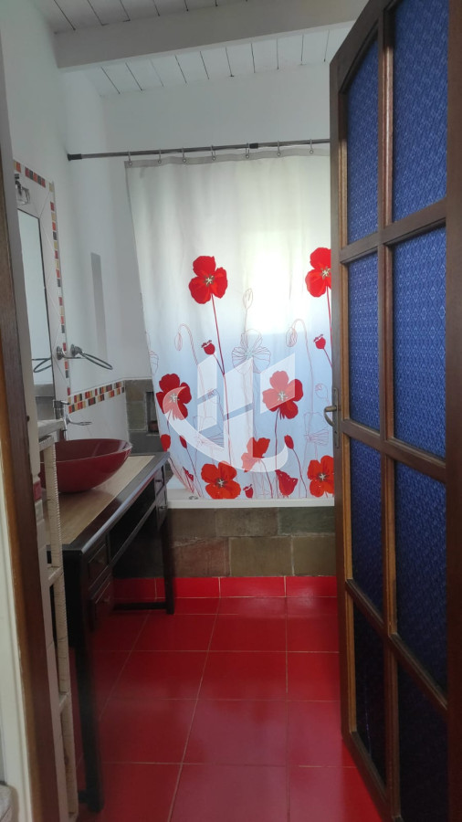 Casa ID.1545 - PUNTA DEL ESTE LA BARRA CASA DE 3 DORMIRORIOS CON PARRILLERO