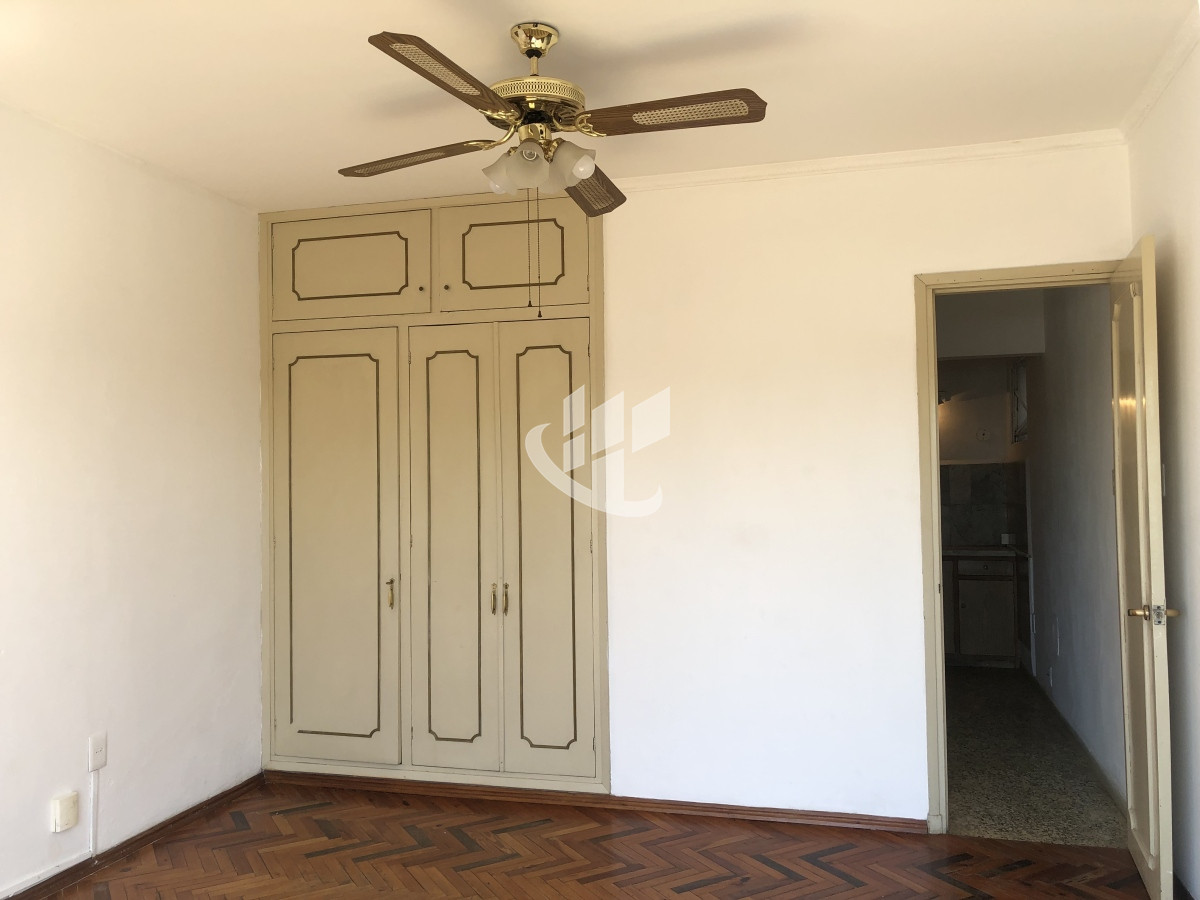 Casa ID.877 - - PROXIMO INGRESO - APARTAMENTO CENTRICO DE 1 DORMITORIO