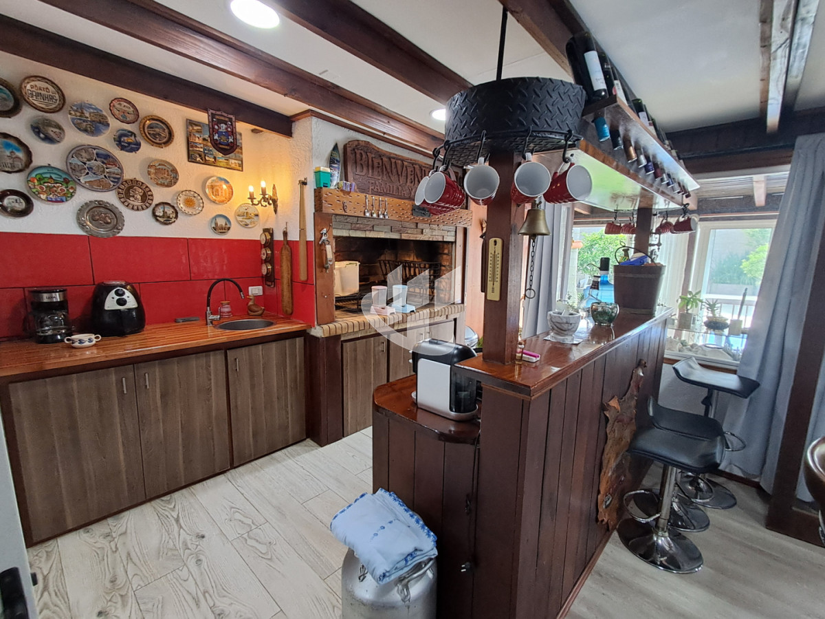 Casa ID.2268 - PUNTA DEL ESTE - TIO TOM - CASA DE 3 DORMITORIOS CON PISCINA - ALQUILER DE TEMPORADA