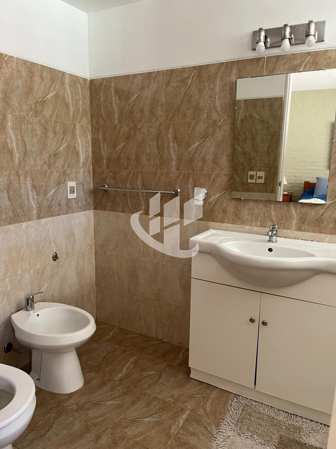 Casa ID.1680 - Alquiler de verano, 4 dormitorios, 3 baños, piscina climatizada, Mansa, Punta del Este