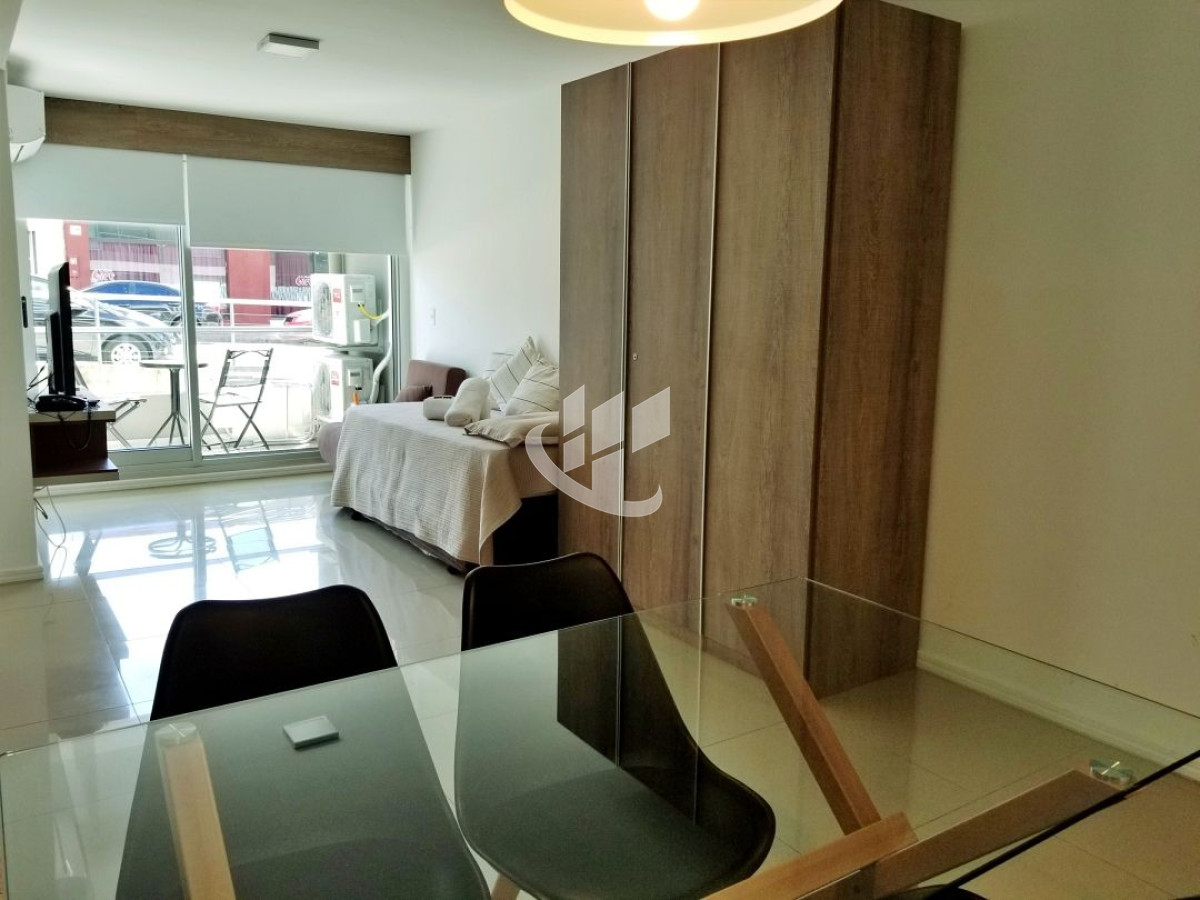 Casa ID.1208 - VENDO