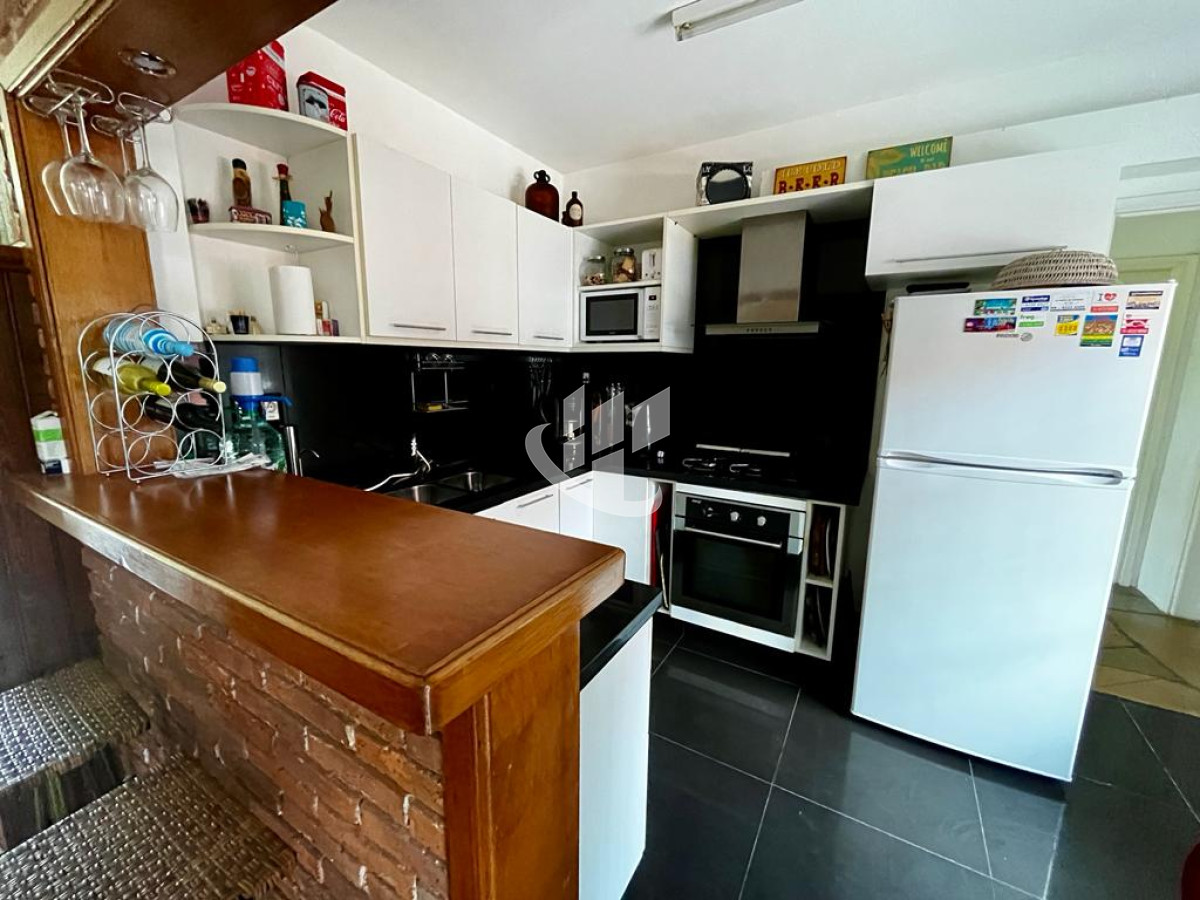 Casa ID.2070 - Alquiler de Temporada, 3 dormitorios, piscina climatizada, Mansa, Punta del Este