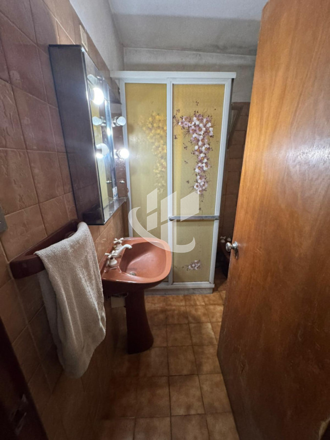 Casa ID.2812 - Venta Casa 2 Dormitorios mas Monoambiente Aires Puros