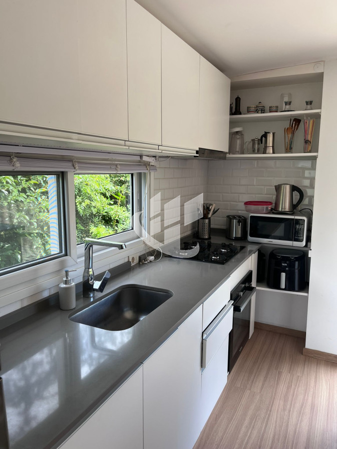 Casa ID.2350 - Alquiler temporada Casa 2 dormitorios, zona Playa Brava, Punta del este.