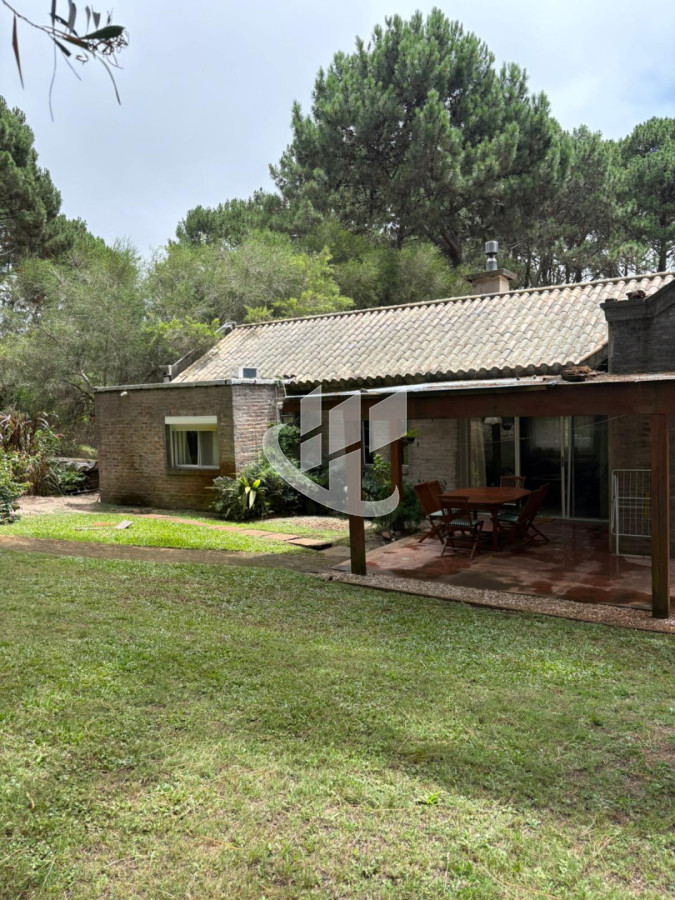 Casa ID.2404 - Casa, 3 dormitorios, club del lago, Punta Ballena