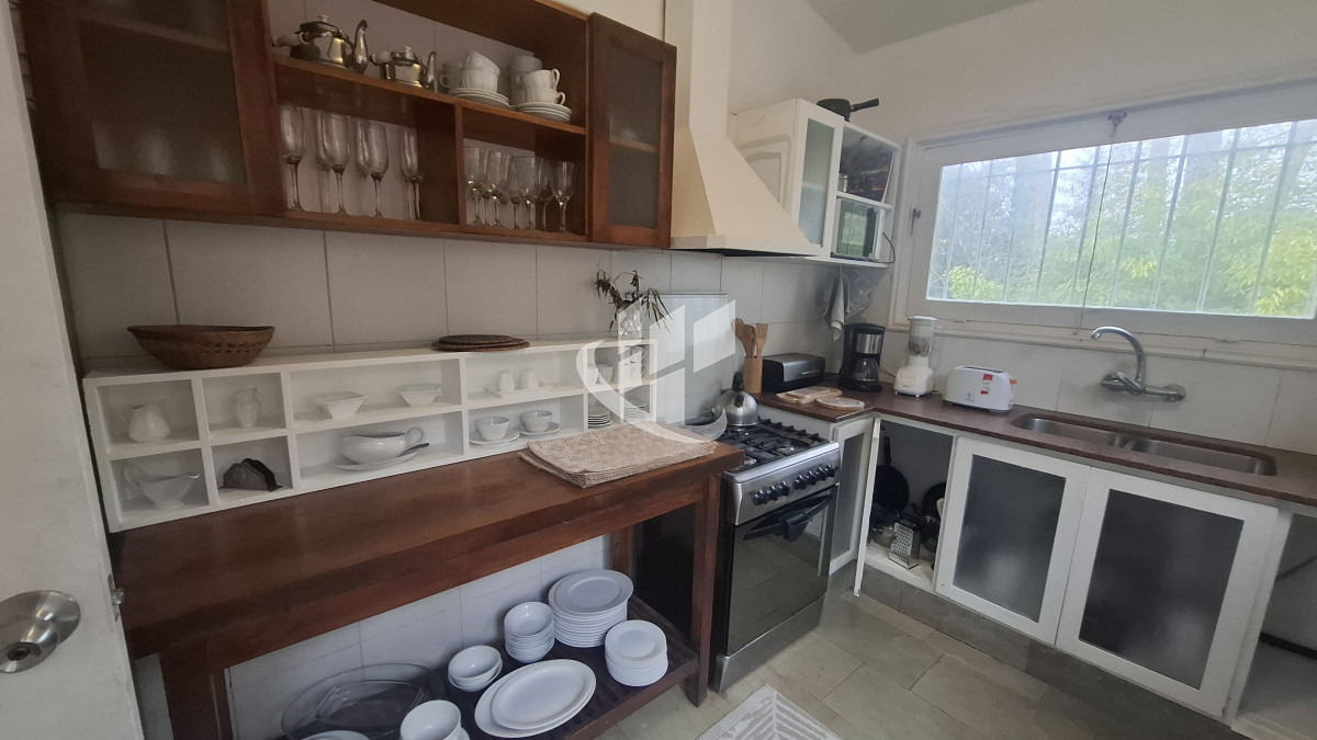 Casa ID.2054 - Alquiler de Verano, 4 dormitorios, San Rafael, Punta del Este
