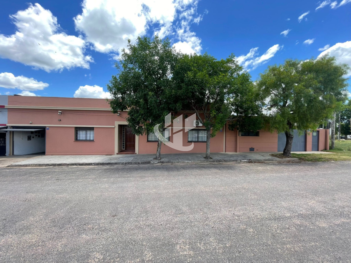 Casa ID.2396 - CASA EN MERCEDES