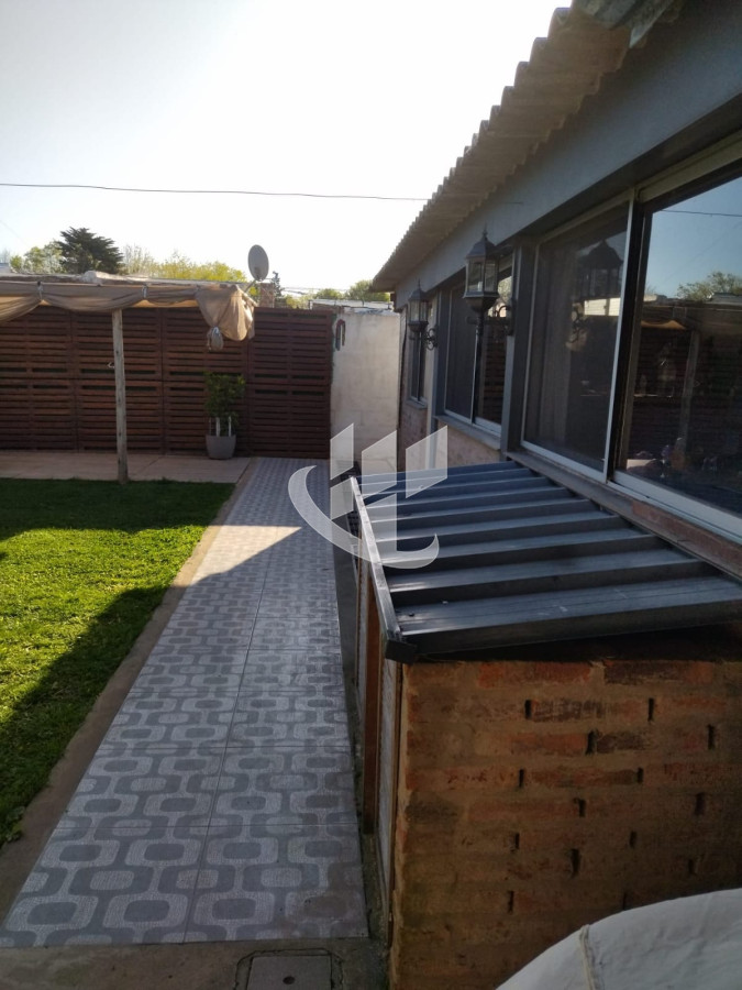Casa ID.1274 - VENDO