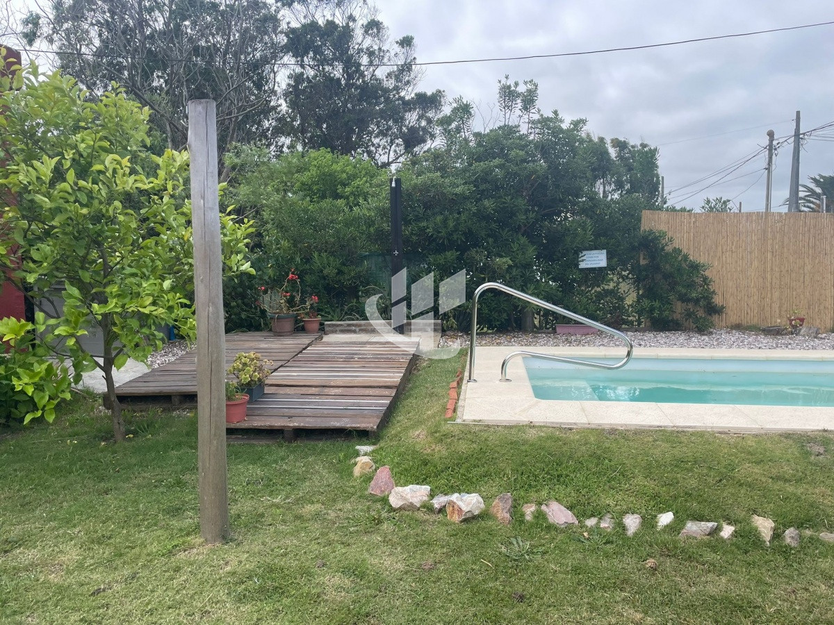 Casa ID.2056 - MANANTIALES BRIO. BUENOS AIRES HERMOSA CASA DE 2 DORMITORIOS Y PISCINA A METROS DEL MAR!!!!