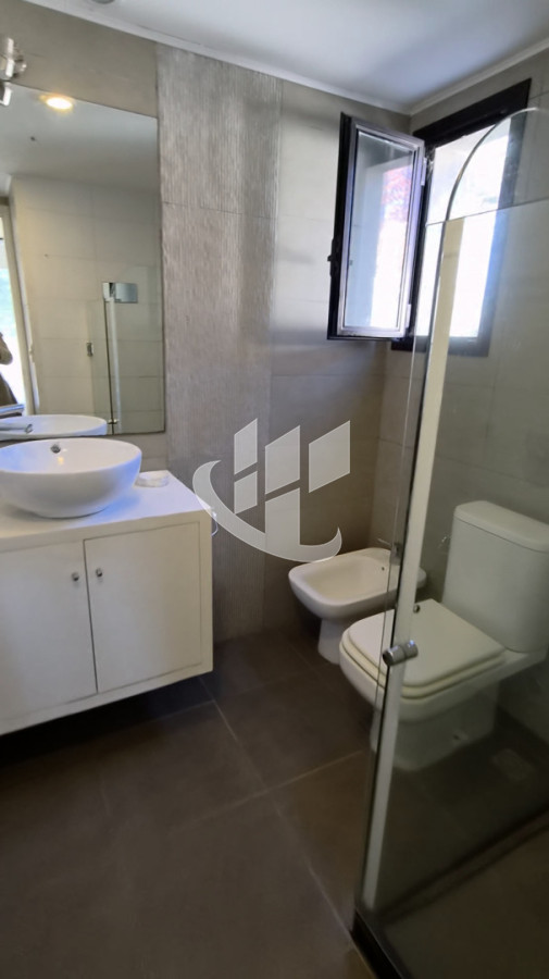 Casa ID.2617 - Casa en Alquiler Anual, 4 dormitorios en suite, Montoya, La Barra