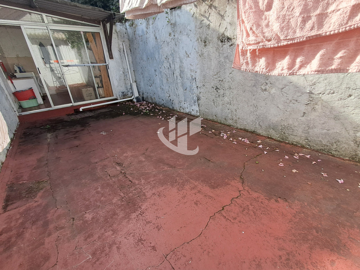 Casa ID.2532 - PUNTA DEL ESTE LAS DELICIAS GRAN CASA DE 5 DORMITORIOS PISCINA CANCHA DE PADLE EN VENTA