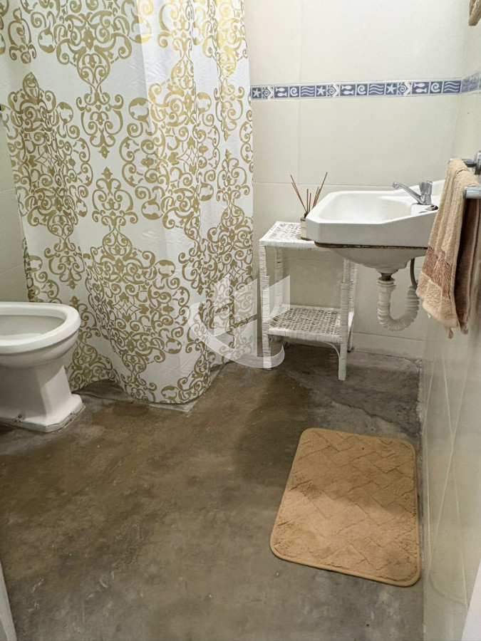 Casa ID.2418 - LA BARRA A 1 CUADRA DEL PUENTE 3 DORMITORIOS 2 BAÑOS PARRILLERO