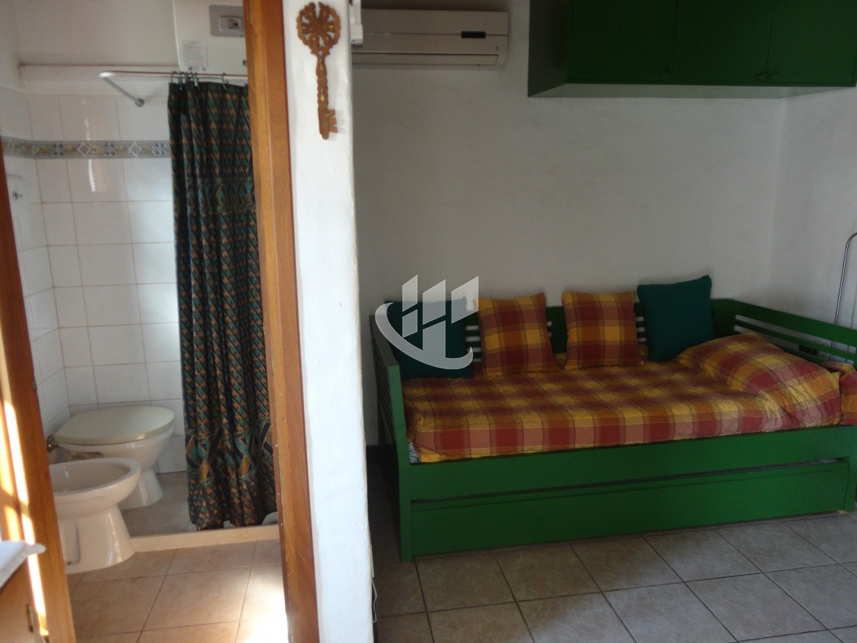 Casa ID.1954 - Casa en alquiler anual de 3 dormitorios a pasos de playa Mansa