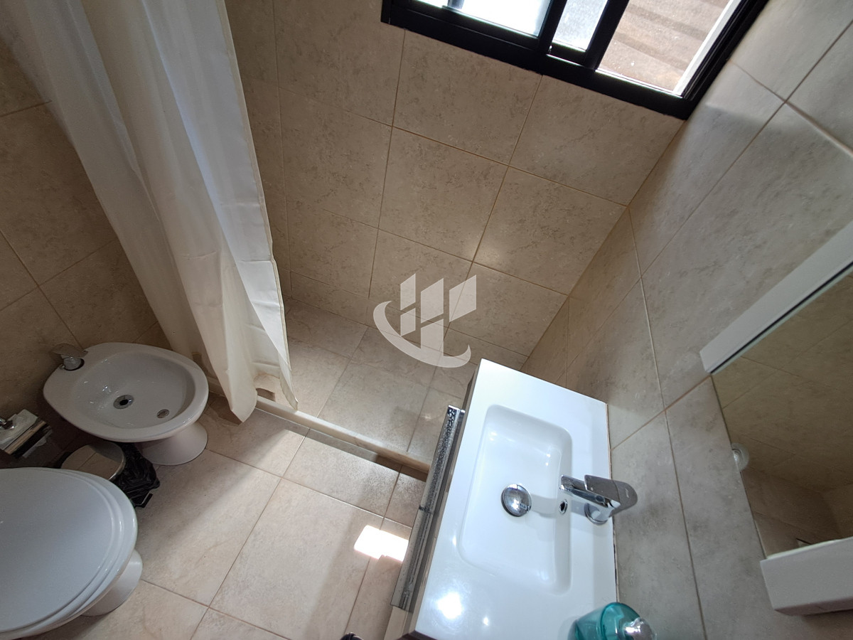 Casa ID.1626 - PUNTA DEL ESTE CANTEGRIL CASA PH EN VENTA 3 DORMITORIOS PISCINA