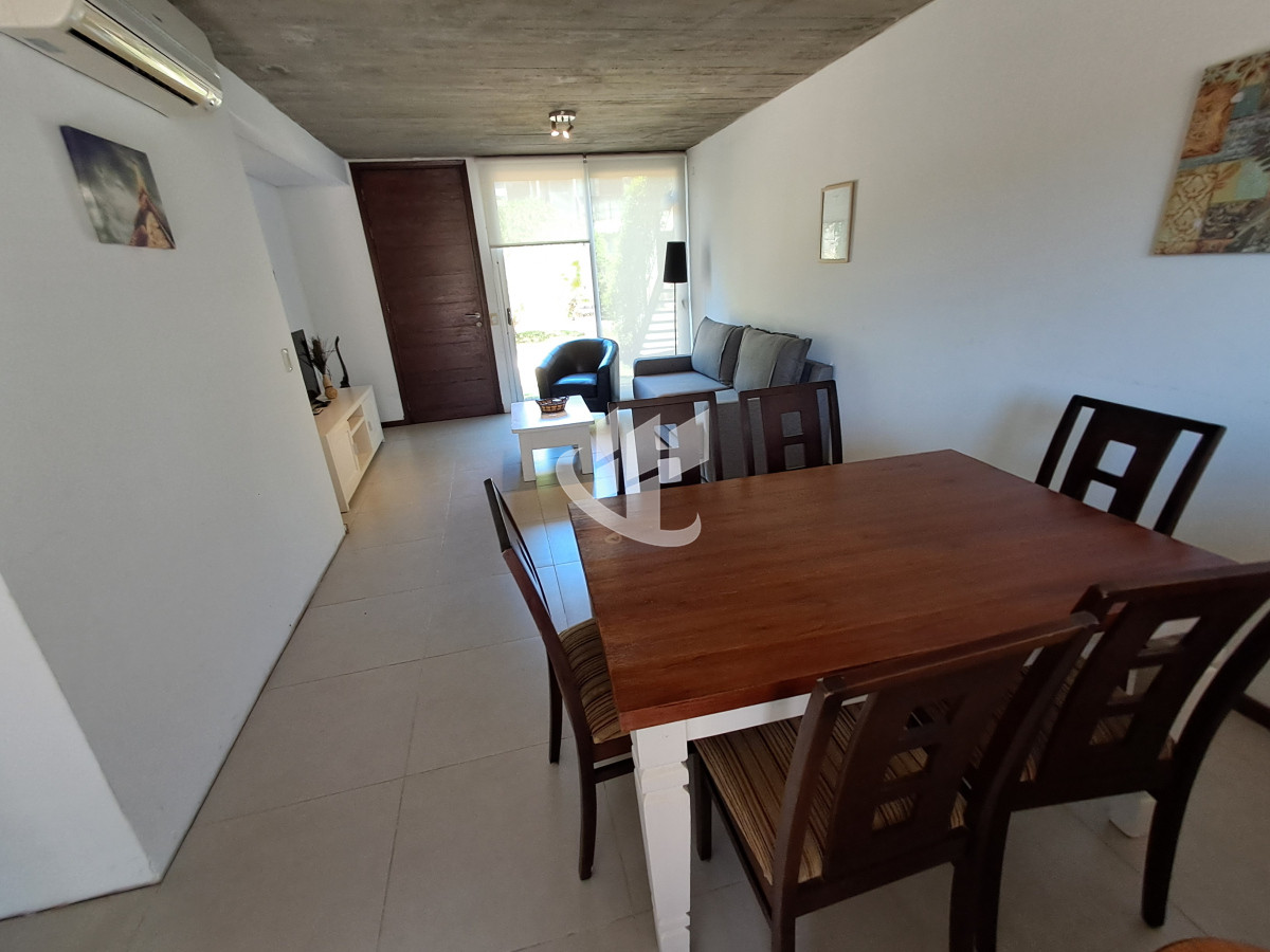Casa ID.1626 - PUNTA DEL ESTE CANTEGRIL CASA PH EN VENTA 3 DORMITORIOS PISCINA