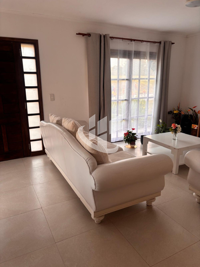 Casa ID.1592 - PUNTA DEL ESTE BARRIO CERRADO A MINUTOS DE LA PENINSULA Y DE LA BARRA