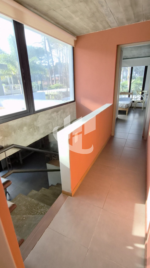 Casa ID.2617 - Casa en Alquiler Anual, 4 dormitorios en suite, Montoya, La Barra