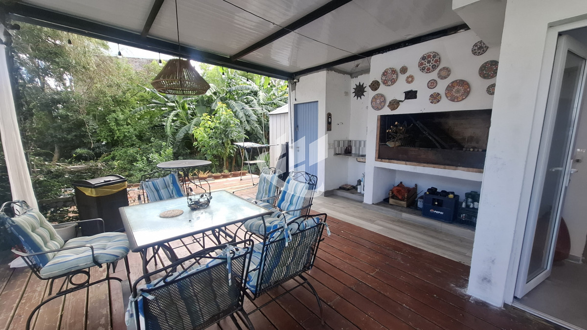 Casa ID.2570 - Venta, 4 dormitorios, vista al mar, piscina, Rinconada al Mar, Punta Ballena