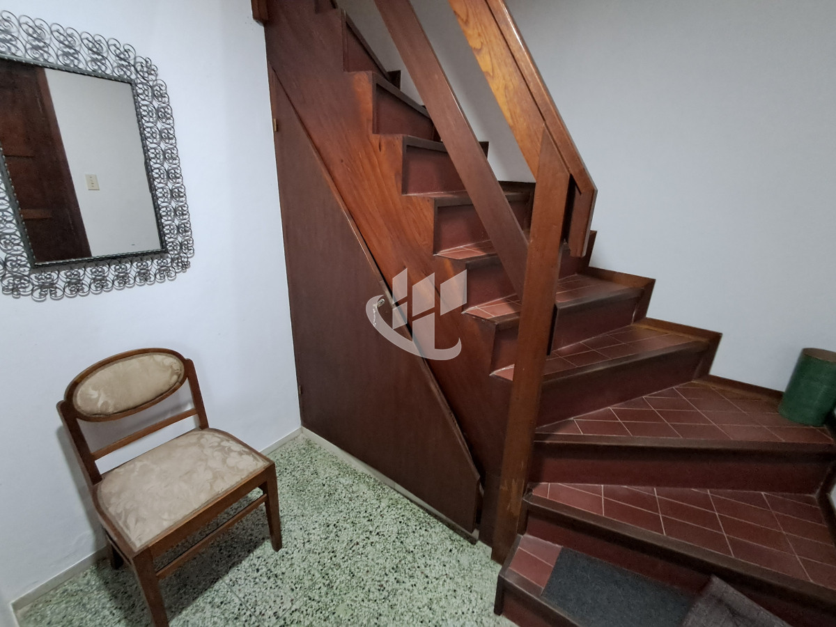 Casa ID.1667 - PUNTA DEL ESTE LAS DELICIAS DUPLEX 2 DORMITORIOS 2 BAÑOS ALQUILER ANUAL 