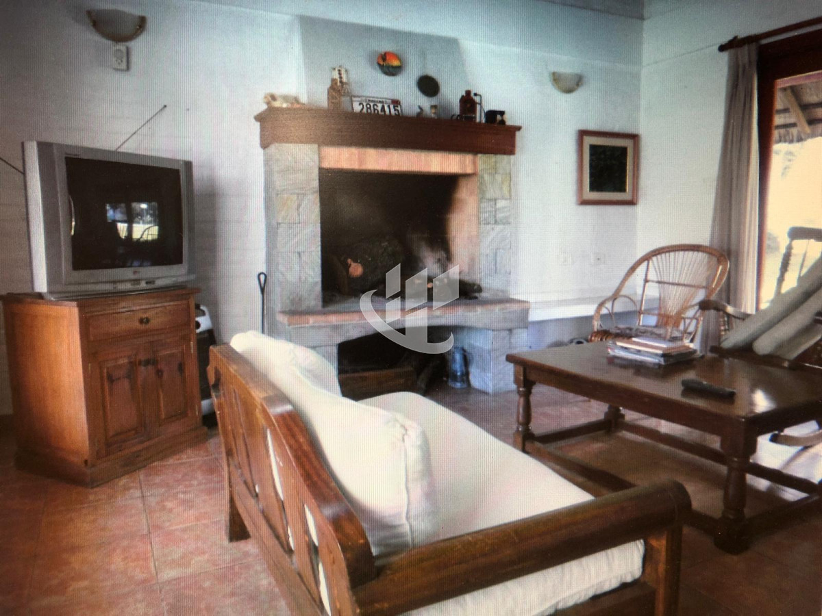 Casa ID.1883 - - PROXIMO INGRESO - HERMOSA CASA DE 3 DORMITORIOS