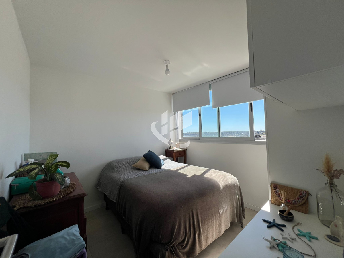 Casa ID.716 - APARTAMENTO EN GRITO DE ASENCIO DE 1 DORMITORIO CON GARAGE