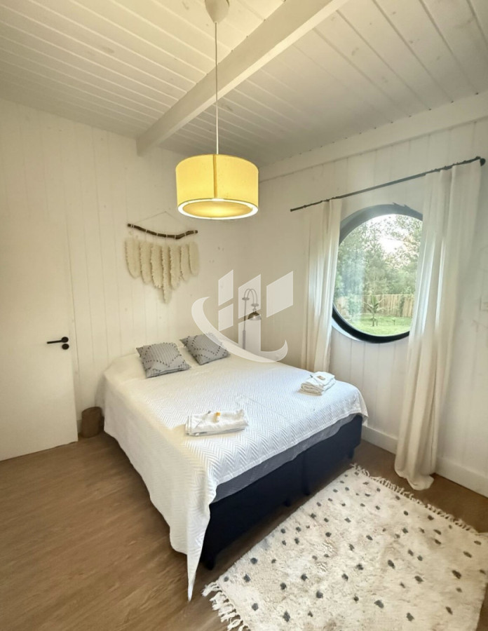 Casa ID.2814 - CASA EN EL BOSQUE 2 DORMITORIOS CON PISCINA CLIMATIZADA Y JACUZZI - BARRA VERDE