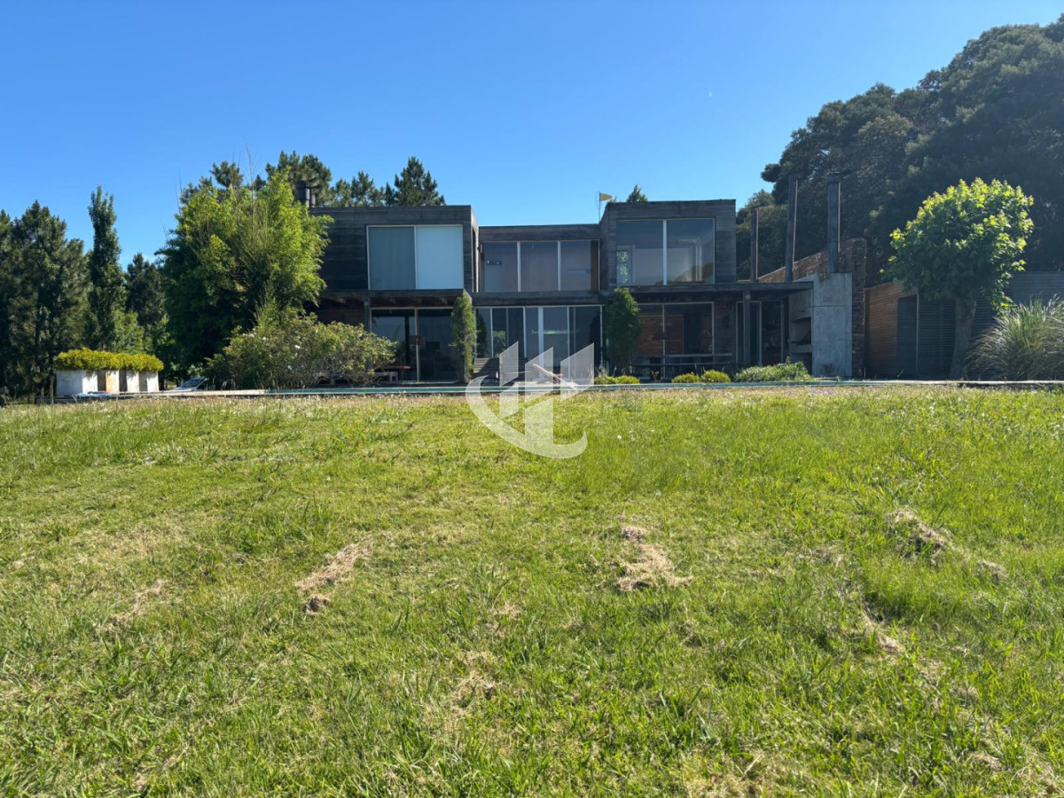 Casa ID.2390 - CASA ALQUILER TEMPORARIO - PUNTA DEL ESTE - LAGUNA DE LOS CISNES