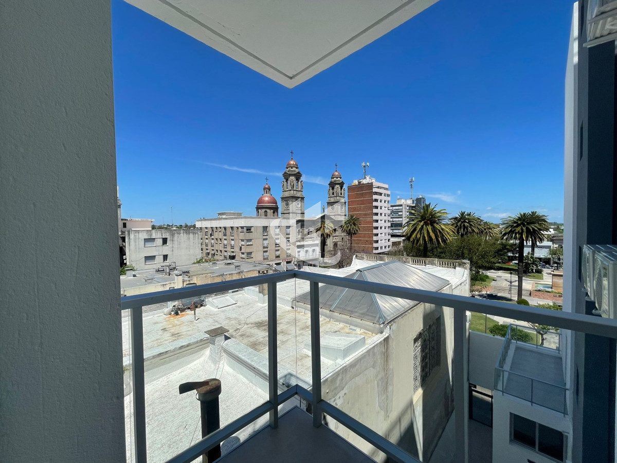 Casa ID.864 - - RESERVADO - APARTAMENTO DE 1D CON GARAGE 