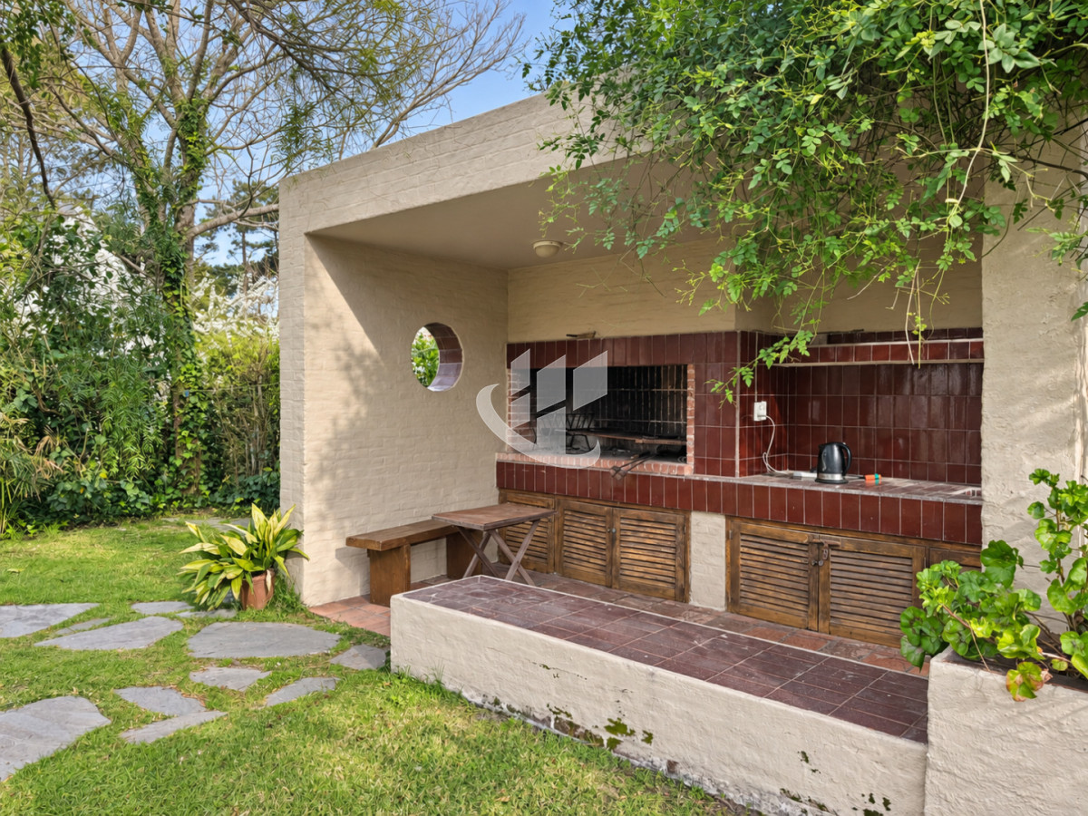 Casa ID.2057 - PUNTA DEL ESTE RINCON DEL INDIO CASA 4 DORMITORIOS PISCINA CLIMATIZADA
