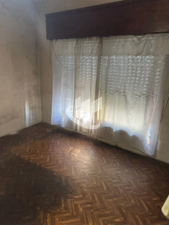 Casa ID.2812 - Venta Casa 2 Dormitorios mas Monoambiente Aires Puros
