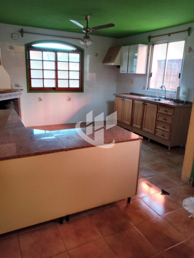 Casa ID.1188 - VENDO