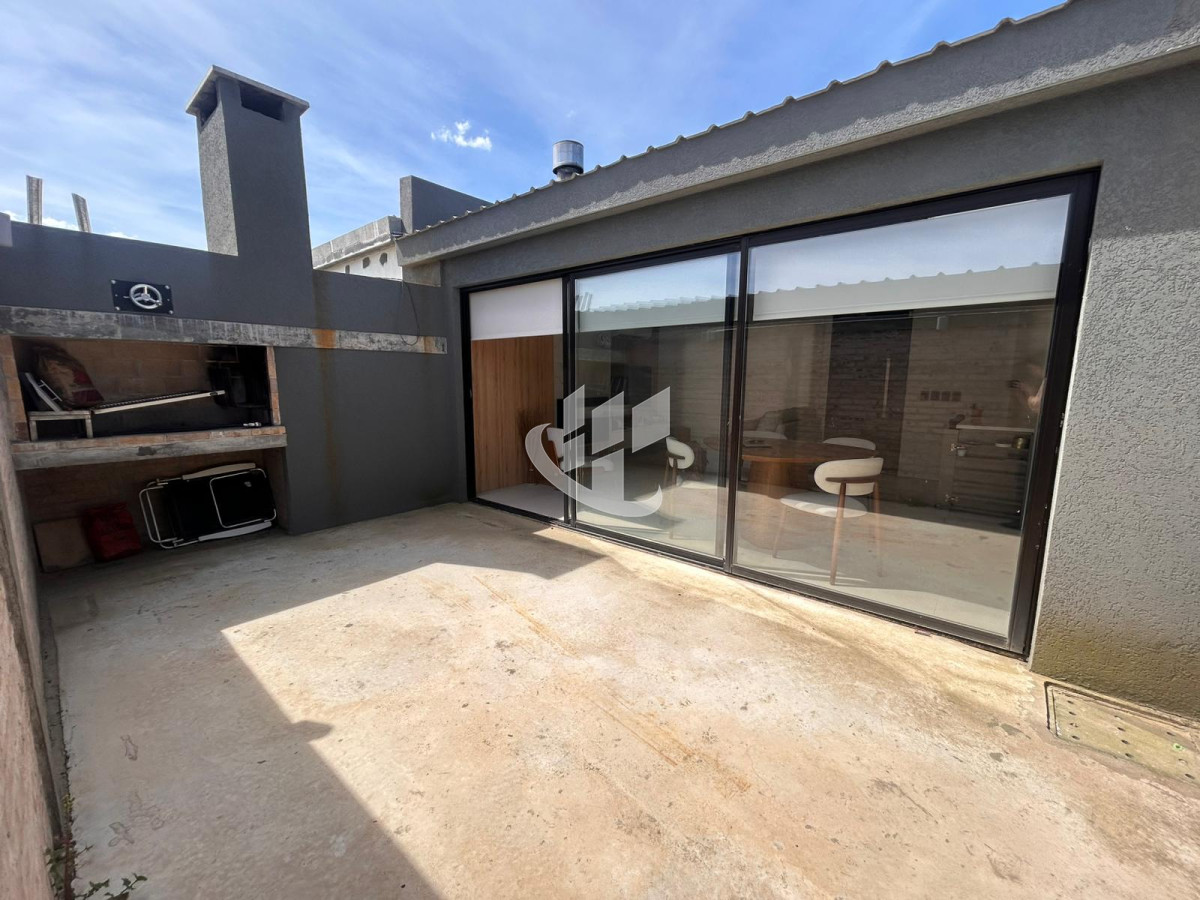 Casa ID.2259 - Venta Casa 2 Dormitorios Moderna con Parrillero a Estrenar