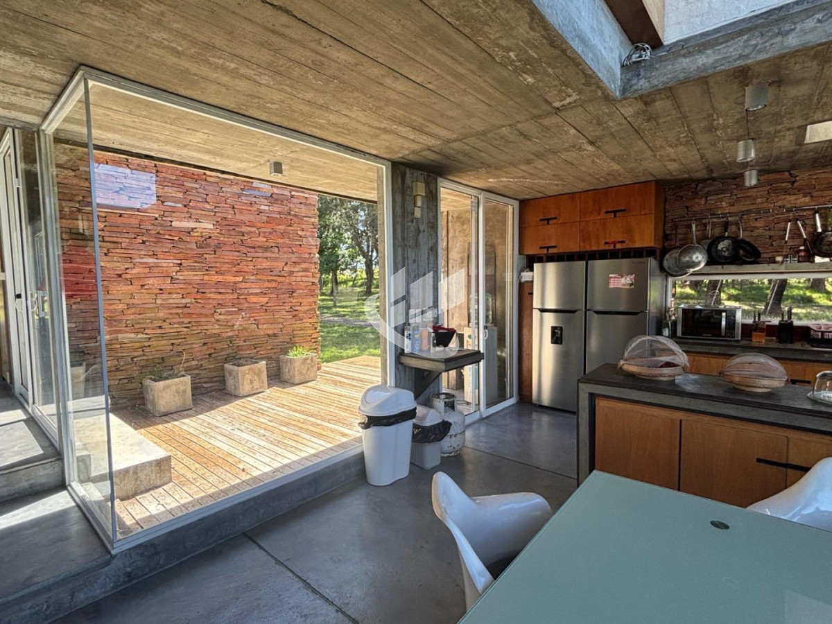 Casa ID.2390 - CASA ALQUILER TEMPORARIO - PUNTA DEL ESTE - LAGUNA DE LOS CISNES