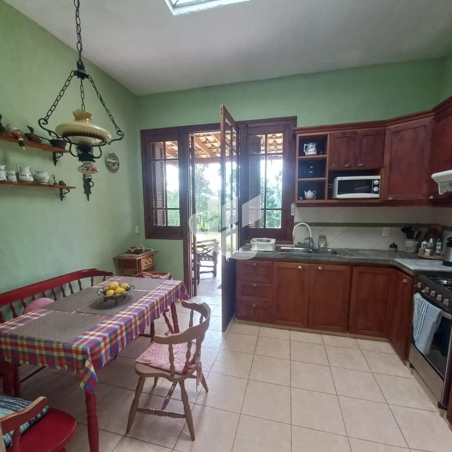 Casa ID.2417 - PUNTA DEL ESTE JARDINES DE CORDOBA ALQUILER ANUAL DESDE MARZO CASA DE 3 DORMITORIOS 3 BAÑOS