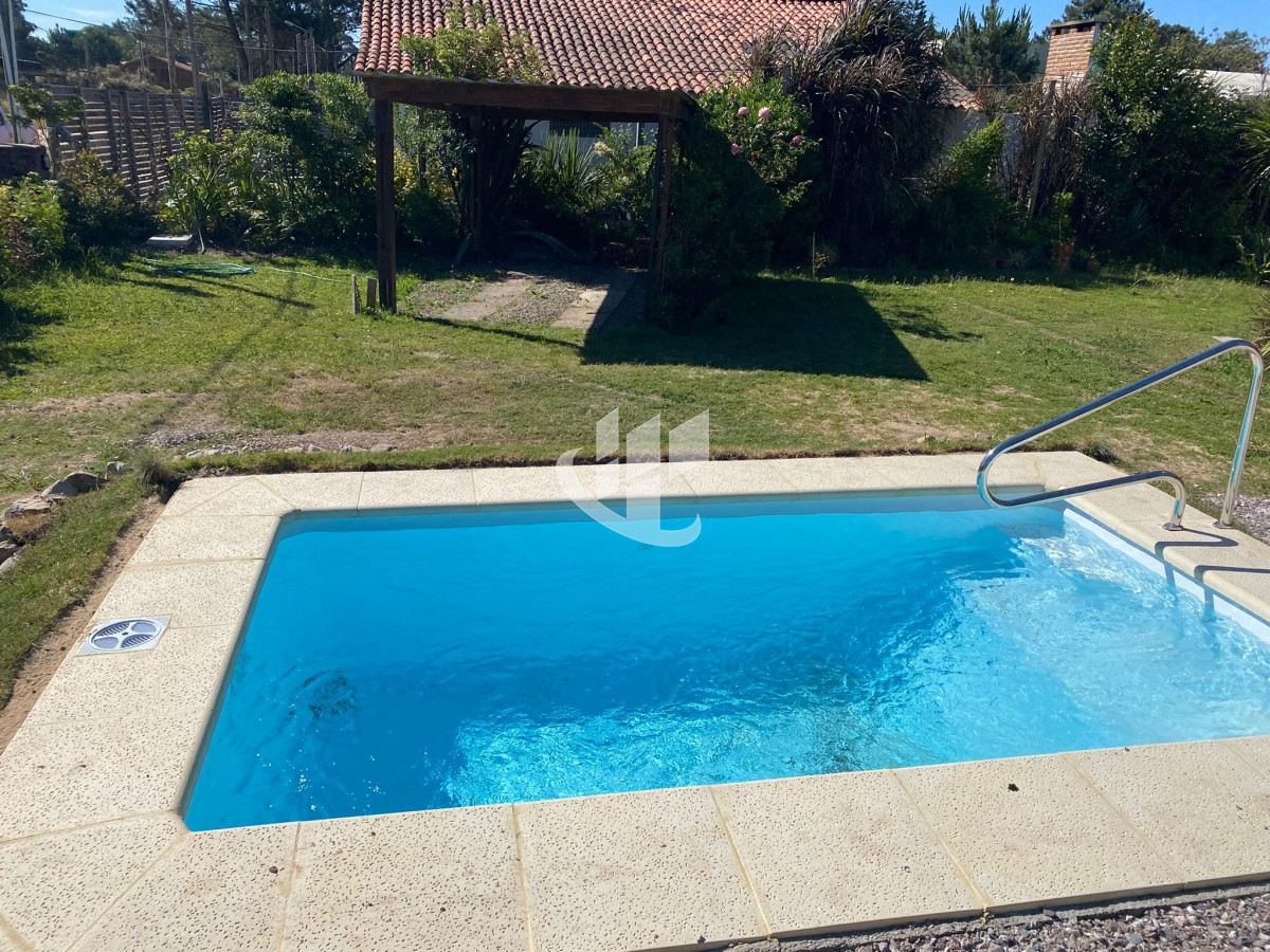 Casa ID.2056 - MANANTIALES BRIO. BUENOS AIRES HERMOSA CASA DE 2 DORMITORIOS Y PISCINA A METROS DEL MAR!!!!