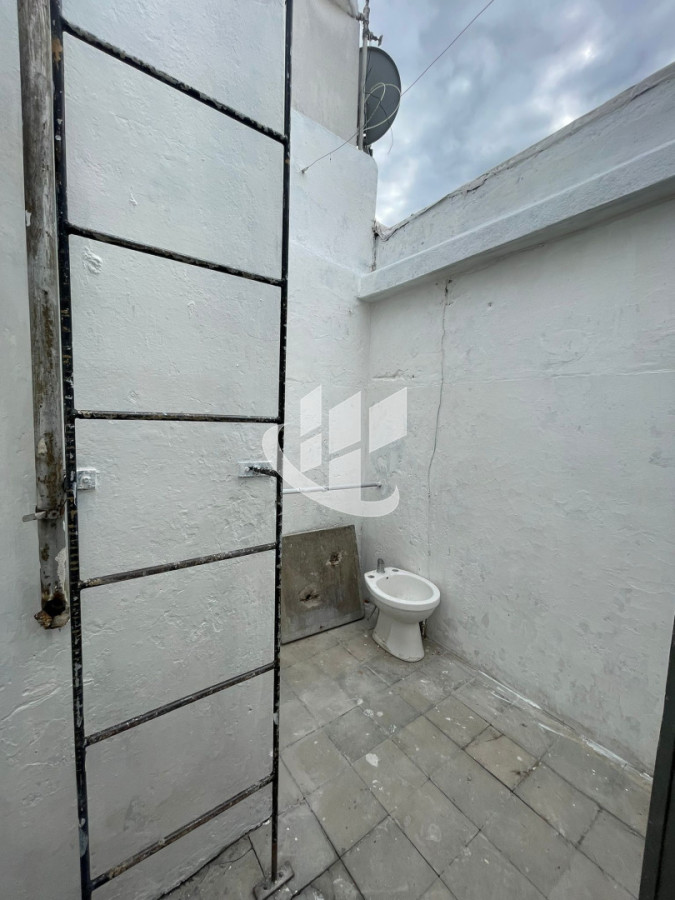 Casa ID.902 - - PROXIMO INGRESO - CASA A 3 CUADRAS DE LA RAMBLA