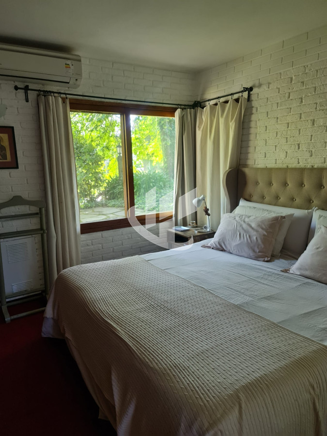 Casa ID.1208 - VENDO