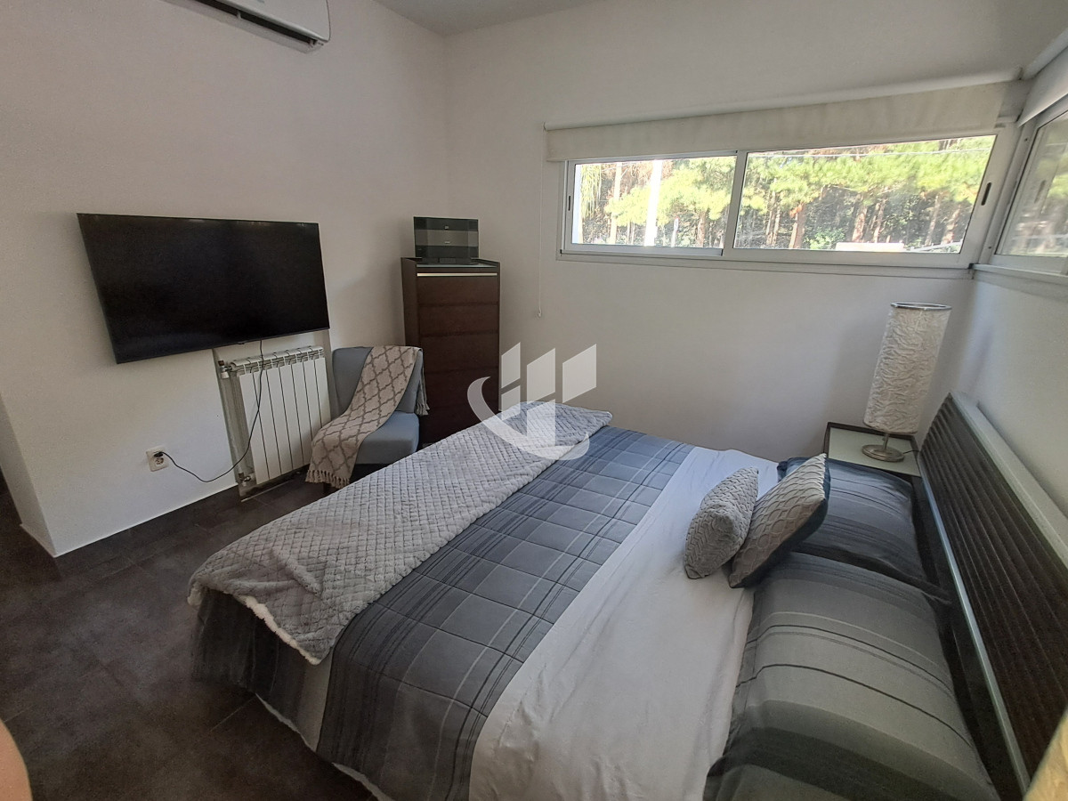 Casa ID.1526 - PUNTA DEL ESTE PINARES PROPIEDAD EN ALQUILER PREMIUM! 3 SUITES 