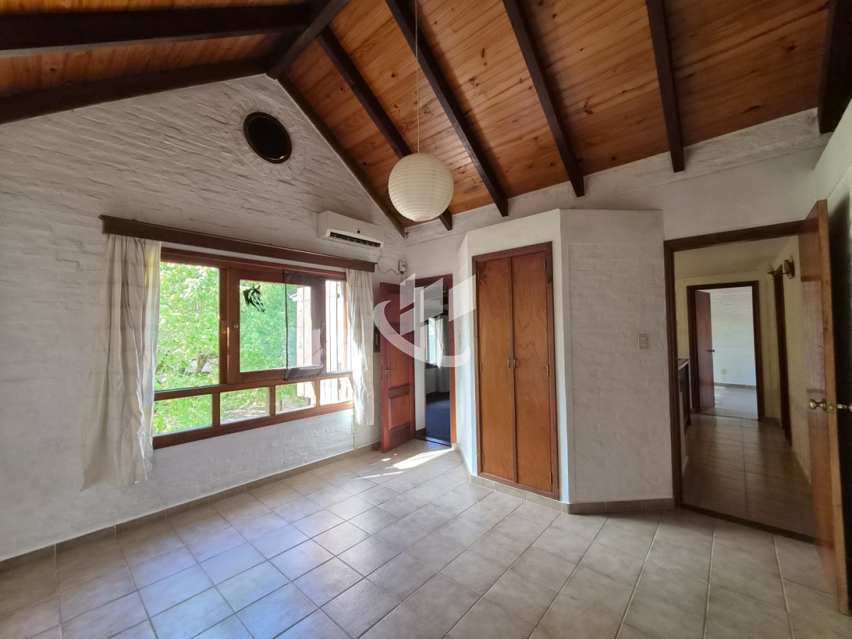 Casa ID.2583 - CASA EN EXCELENTE CONDICIONES, LISTA PARA INGRESAR