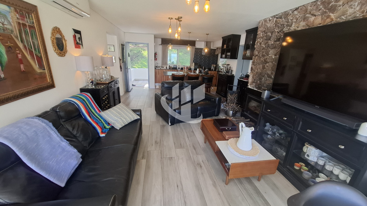 Casa ID.2570 - Venta, 4 dormitorios, vista al mar, piscina, Rinconada al Mar, Punta Ballena