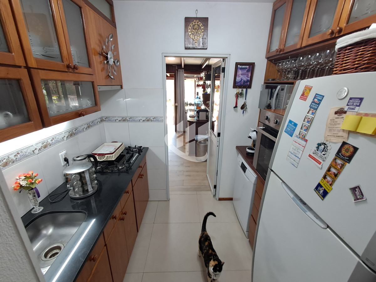 Casa ID.2268 - PUNTA DEL ESTE - TIO TOM - CASA DE 3 DORMITORIOS CON PISCINA - ALQUILER DE TEMPORADA