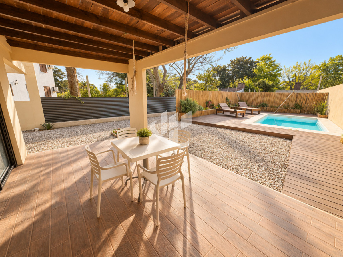 Casa ID.2920 - Casa en Pinares a 100 metros de Playa Mansa - Alquiler Temporada 2027