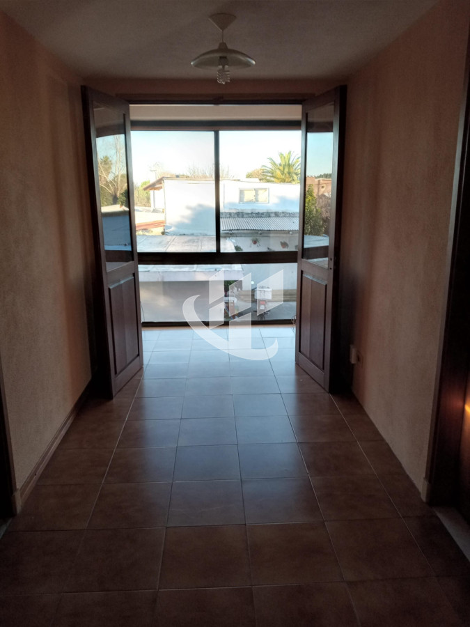 Casa ID.1188 - VENDO