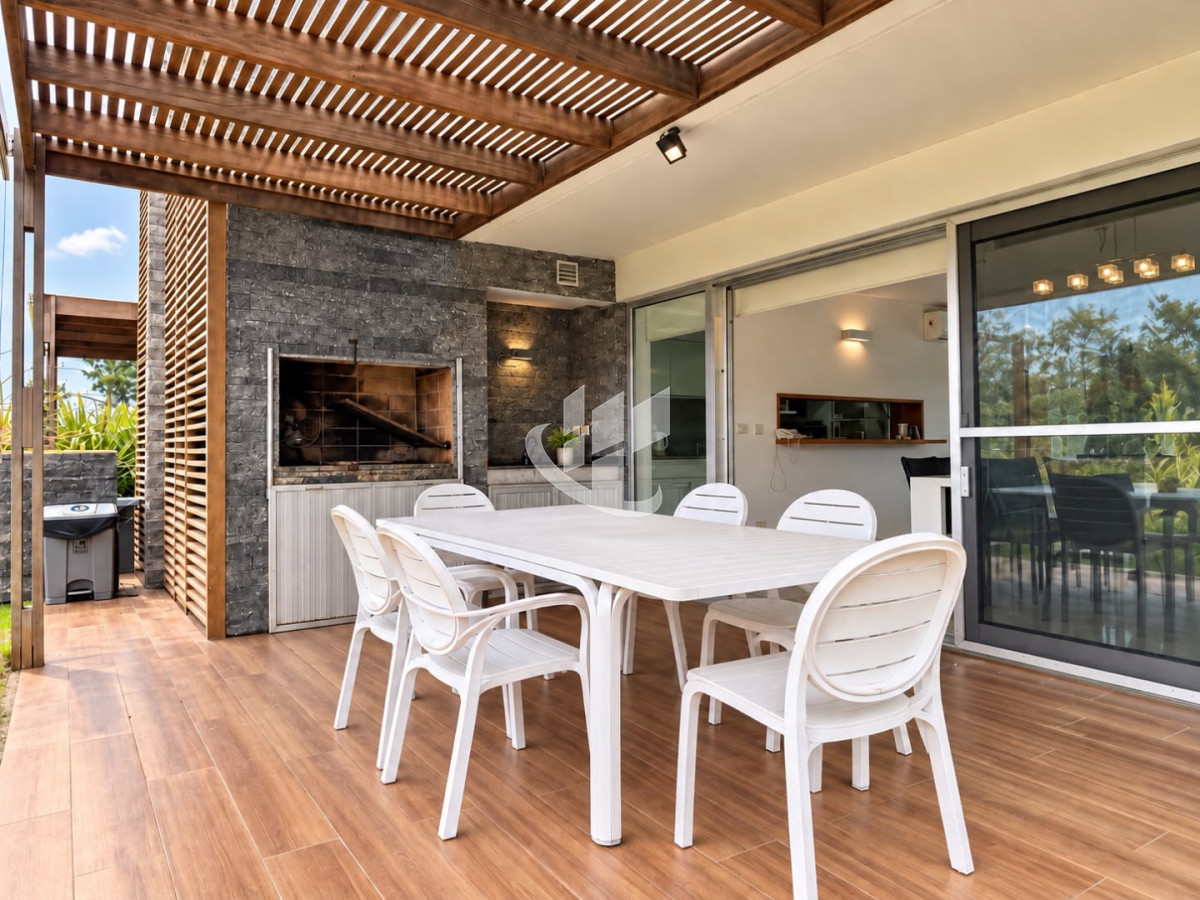 Casa ID.2952 - PUNTA DEL ESTE RINCON DEL INDIO DUPLEX CON AMENITIES DEL COMPLEJO 3 DORMITORIOS ALQUILER DE TEMPORADA